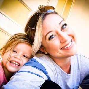 Meet your Posher, Courtney